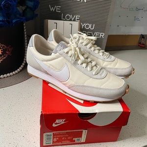 Women’s Nike dbreak size 8.5